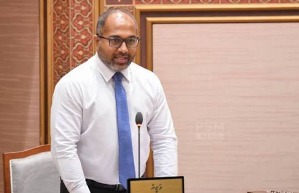 ޑްރަގުގެ ވަބާ ފުހެލަން ސަރުކާރުން ވަރުގަދަ ފިޔަވަޅުތަކެއް
