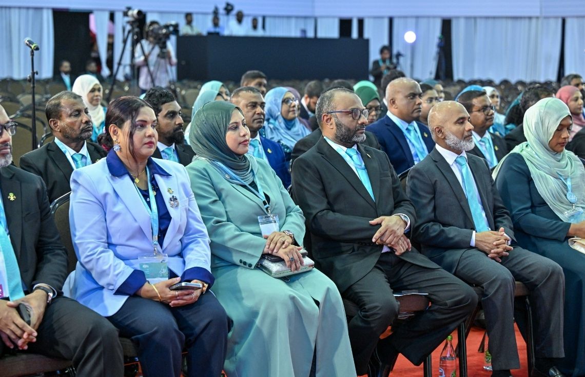 ޕީއެންސީގެ މެންބަރުންގެ އަދަދު 80،000 އިން މައްޗަށް