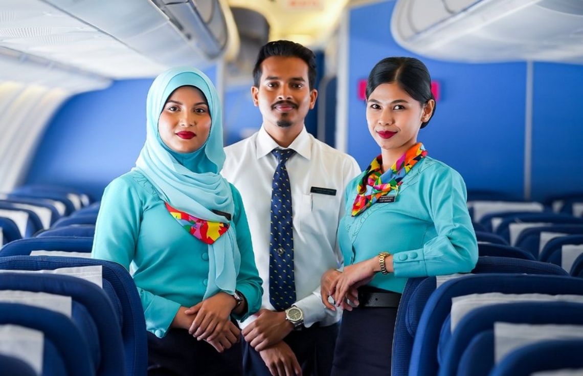 މޯލްޑިވިއަންއަށް ކެބިން ކުރޫއިން ހޯދުމަށް ވޯކް-އިން އިންޓަވިއުތަކެއް ބާއްވަނީ