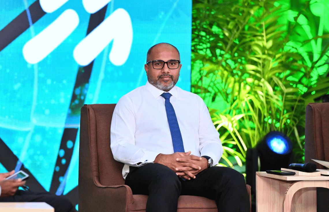 ބިދޭސީންގެ މައްސަލައިގައި އިހުމާލުވާން ދިވެހީންނަށް ވެސް ފިޔަވަޅު އަޅާނަން: ވަޒީރު އިހްސާން