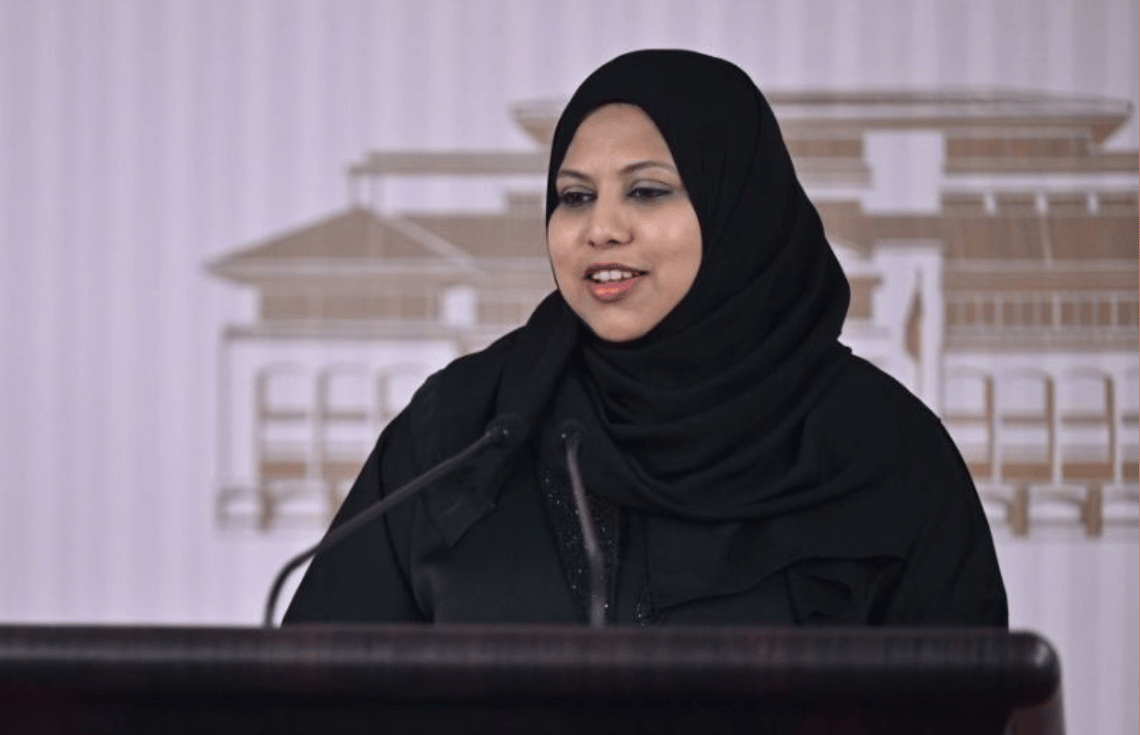 އިންވެސްޓަރުން ފައްސާލާތީ އިދިކޮޅުގެ އިޚްލާސްތެރިކަމާމެދު ސުވާލު އުފެދޭ: ހީނާ