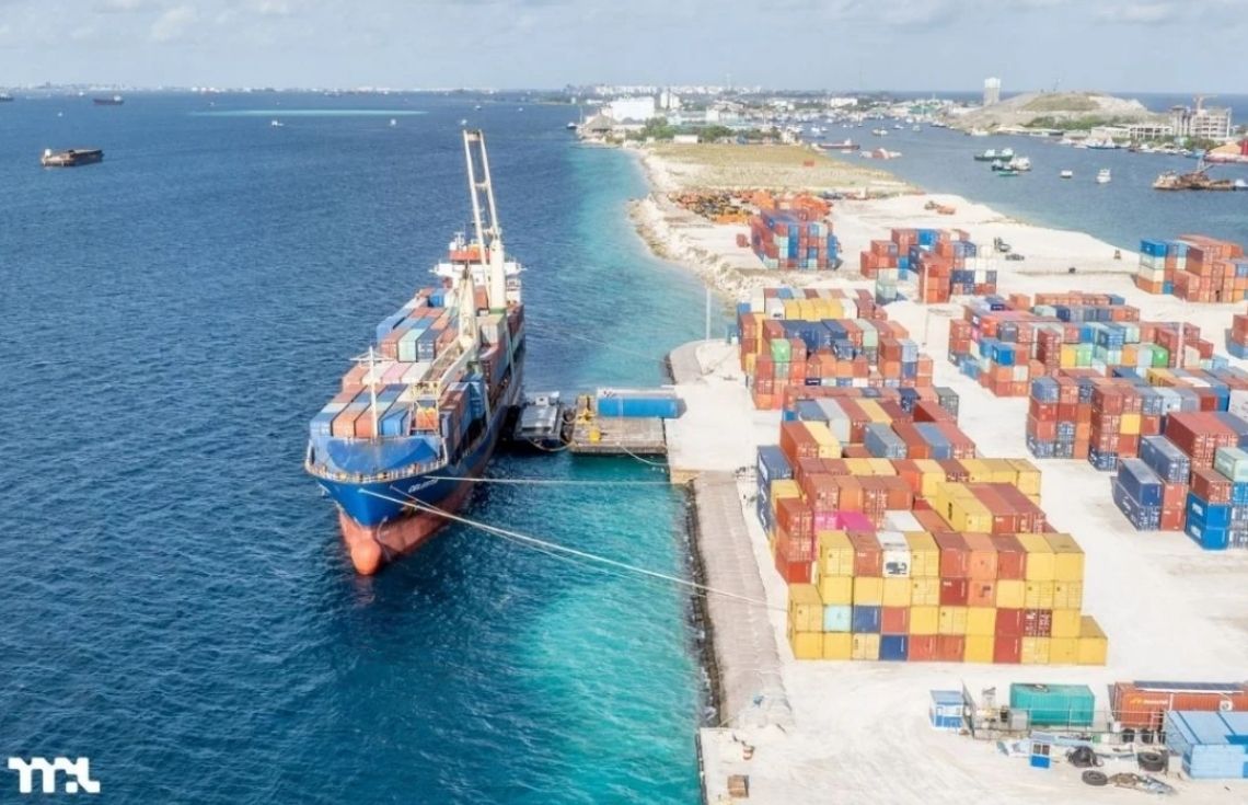 ތިލަފުށީ ބަނދަރު މަޝްރޫއުގެ 100 މީޓަރުގެ ކީވޯލްގެ މަސައްކަތް ނިމިއްޖެ
