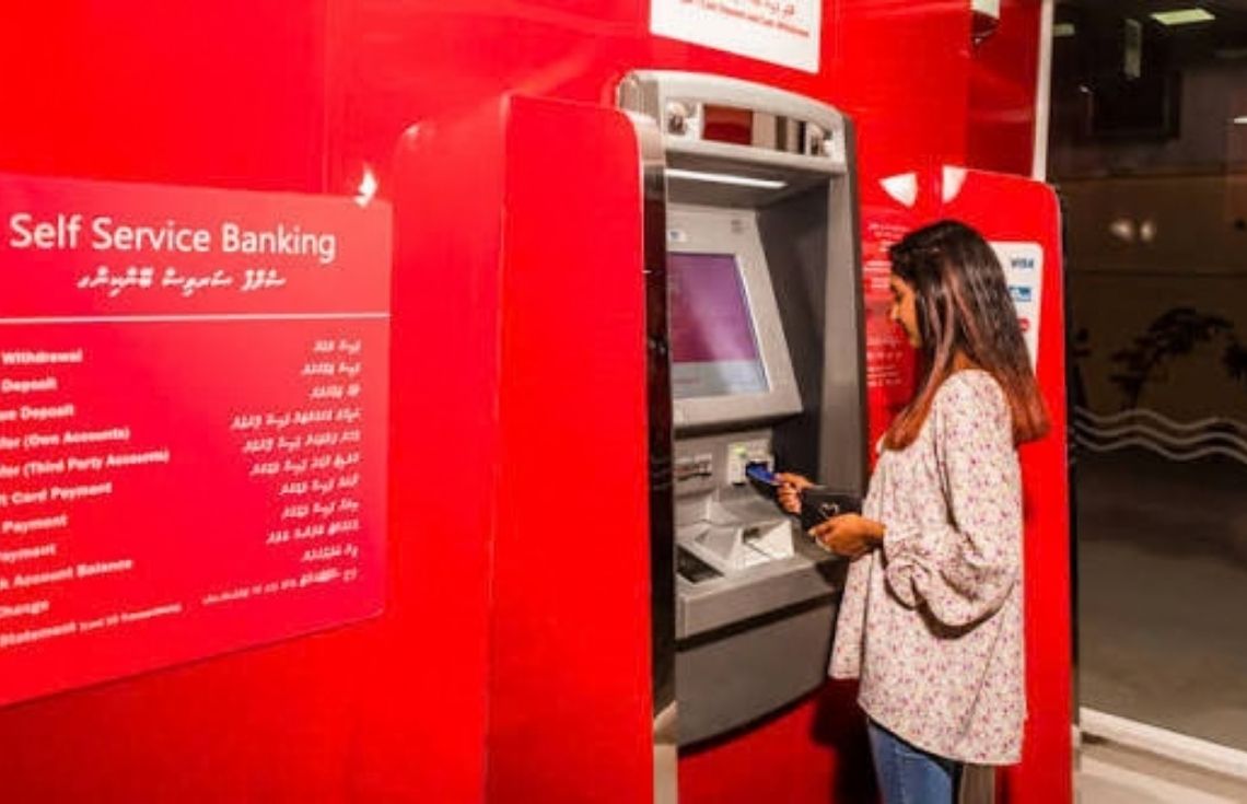 އޭޓީއެމްއިން ޑޮލަރު ނެގޭ ލިމިޓު މަހަކު 3،500 އަށް!