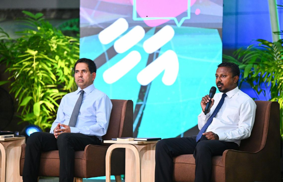 ކުޑަކުއްޖެއްގެ ސުވާލަށް ވަޒީރުގެ ޖަވާބު: މަގުމަތީގެ ރައްކާތެރިކަމަށް "ބެލެންސެއް" މި ސަރުކާރުން ގެނެސްދޭނަން
