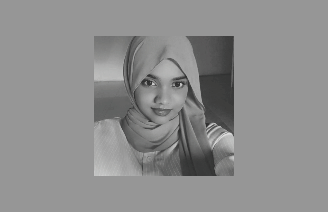 މެލޭޝިއާގައި ހިނގި ކާރު އެކްސިޑެންޓެއްގައި ދިވެއްސަކު ނިޔާވެއްޖެ