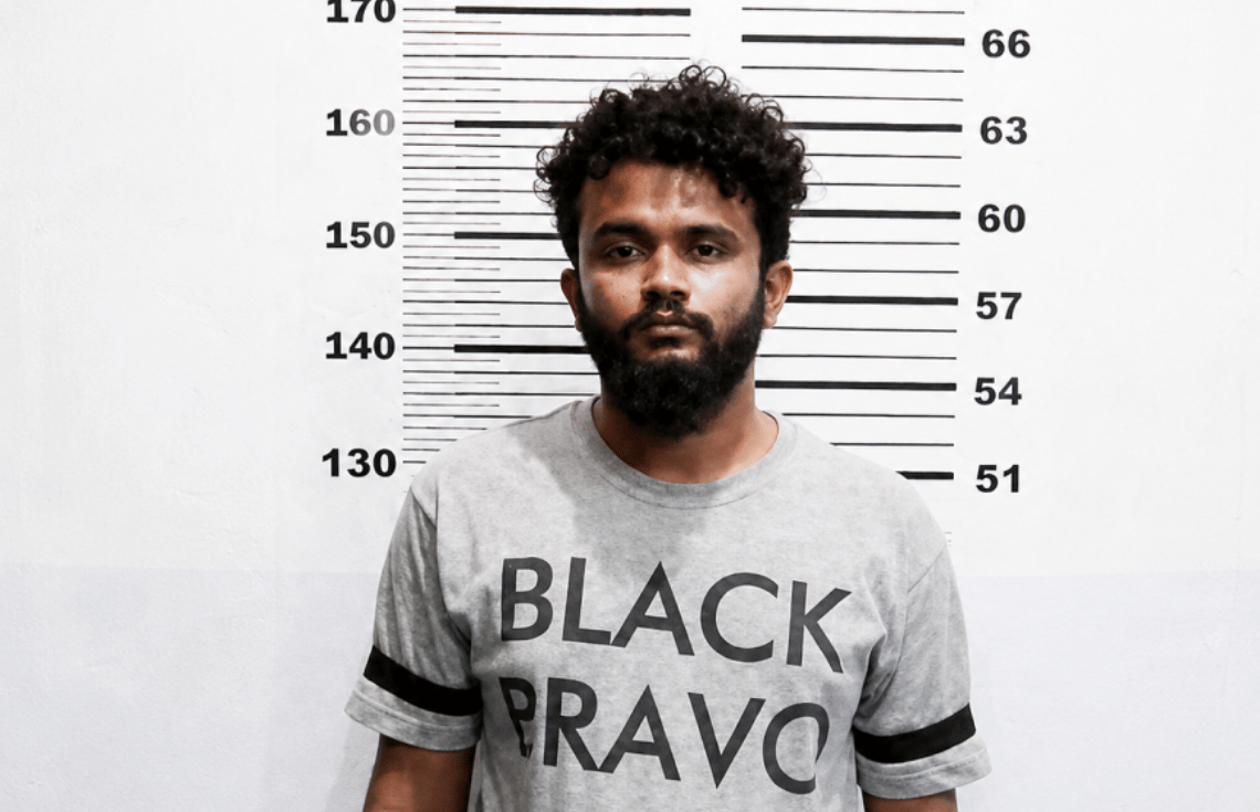 ޑްރަގް ޑީލަރު އަބުޗާ ޕެރޯލް ބާތިލުކޮށް އަލުން ހައްޔަރުކޮށްފި