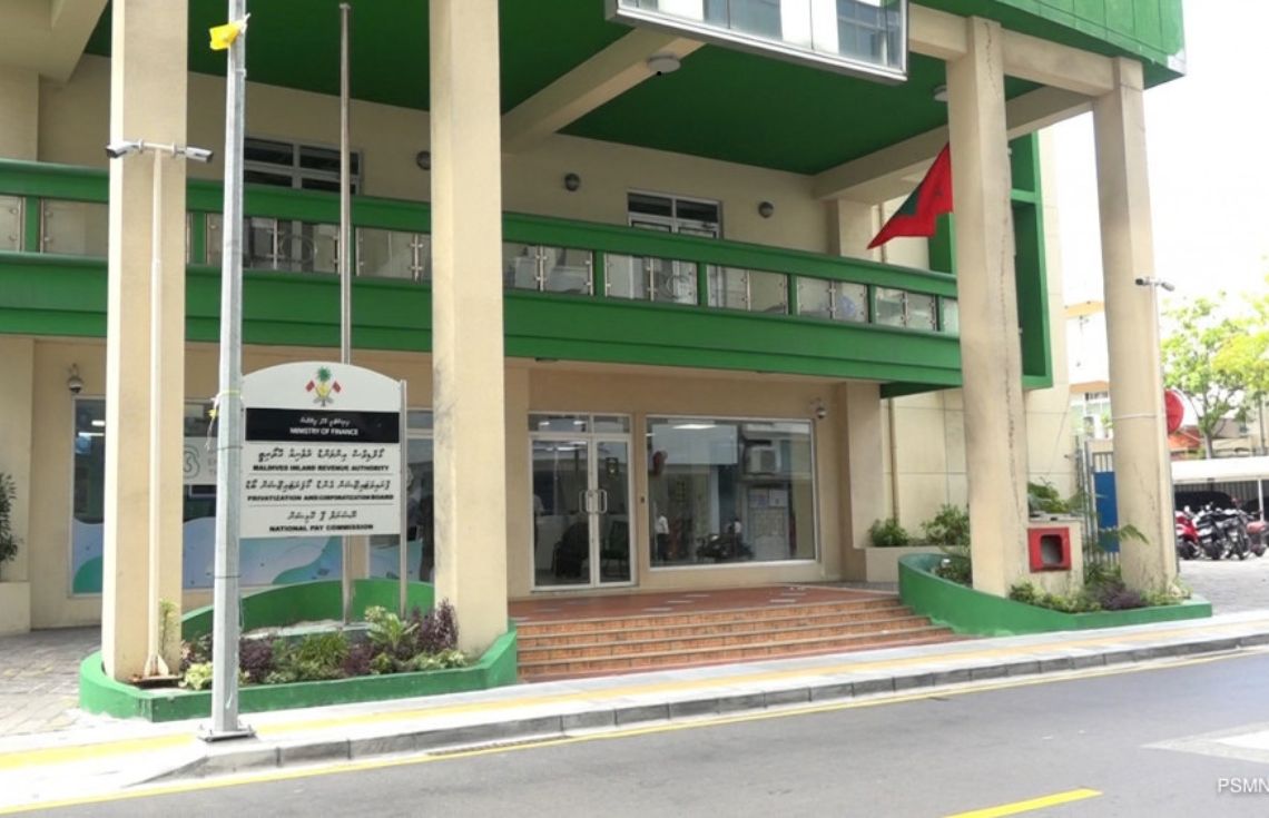 ޓީޖީއެސްޓީ އާއި އެއާޕޯޓް ޗާޖުން ލިބުނު އާމްދަނީ އިތުރުވެ، ދައުލަތުގެ އާމްދަނީއަށް 1.8 އިންސައްތައިގެ ކުރިއެރުމެއް