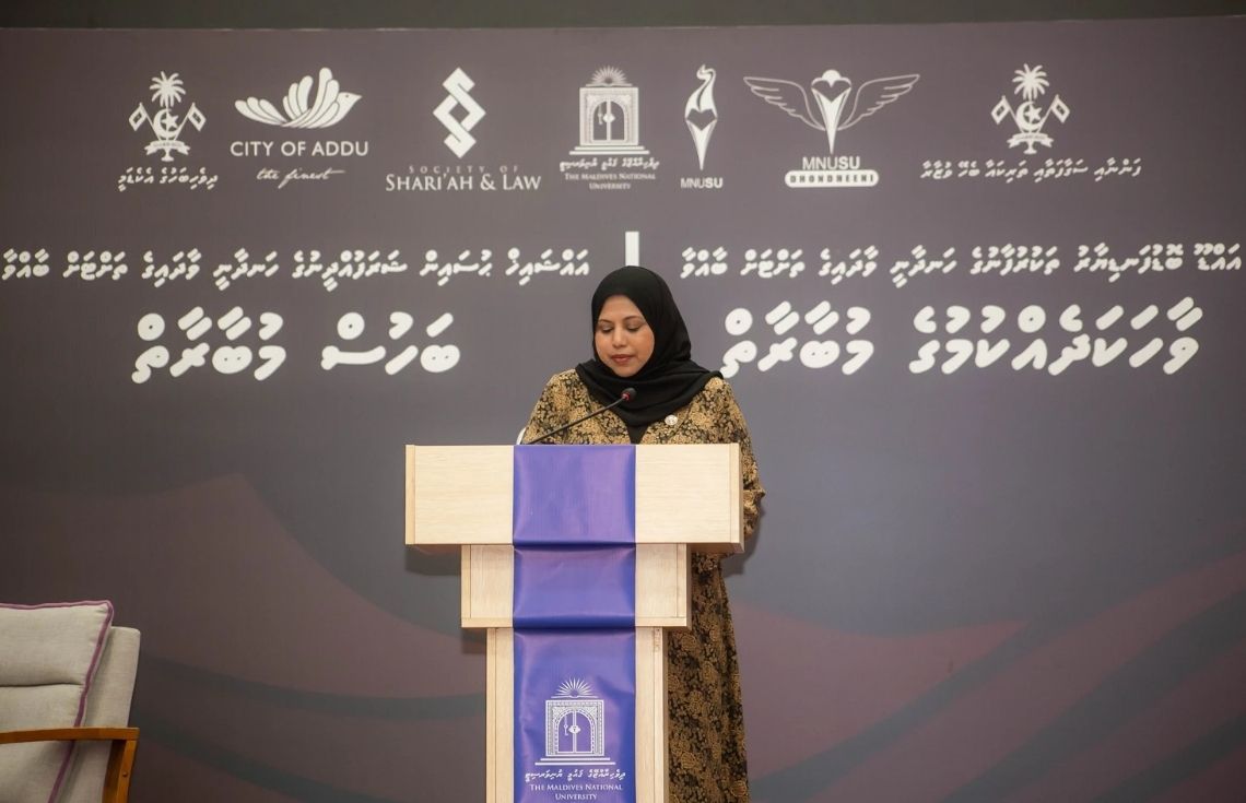 ހަރުދަނާ ޝަޚުޞިއްޔަތަކަށް ވާނީ ހަމައެކަނި ޢިލްމާއި ހުނަރަކުން ނޫން: ވަޒީރު ހީނާ