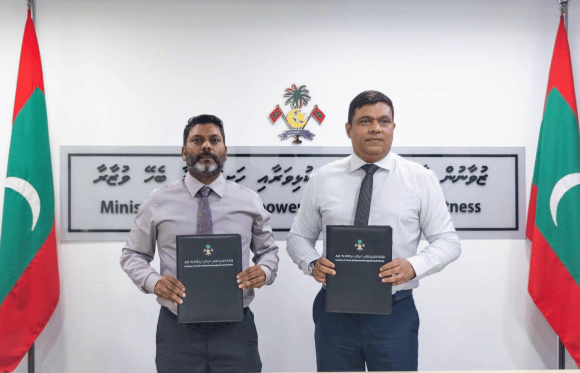 ފަތުރުވެރިކަމުގެ ދާއިރާއިން ޒުވާނުން ތަމުރީނުކުރުމާ ގުޅޭ އެއްބަސްވުމެއްގައި ސޮއިކޮށްފި