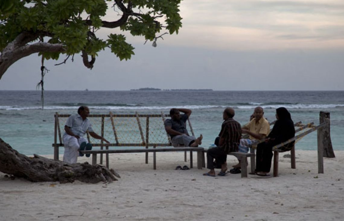 ހަގީގަތް ބެލުމެއްނެތި ވާހަކަ ފެތުރުން: ދިވެހިންގެ ތެރޭގައި އާއްމުވެފައިވާ ސިފައެއް