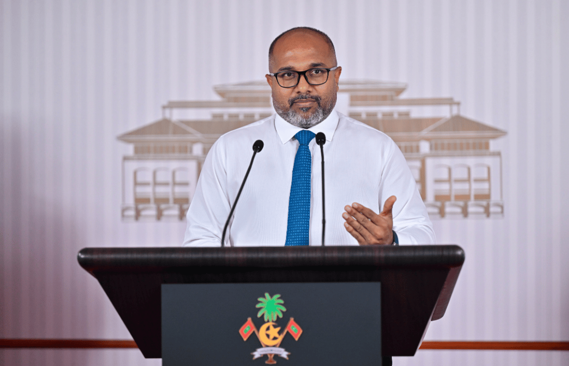 މައްސަލަ ތަކުރާރުވިޔަ ނުދިނުމަށް ޕާސްޕޯޓުގެ ސްޓޮކު އިތުރުކުރާނަން: ވަޒީރު އިހްސާން
