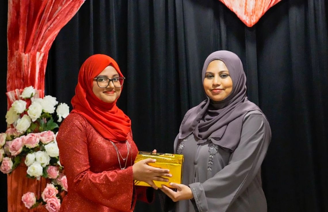 ޤައުމެއް ދިރޭނީ އިސްލާމީ އަޚްލާޤުގެ މައްޗަށް ދަރިން ތަރުބިއްޔަތު ކުރެވިގެން: ވަޒީރު ހީނާ