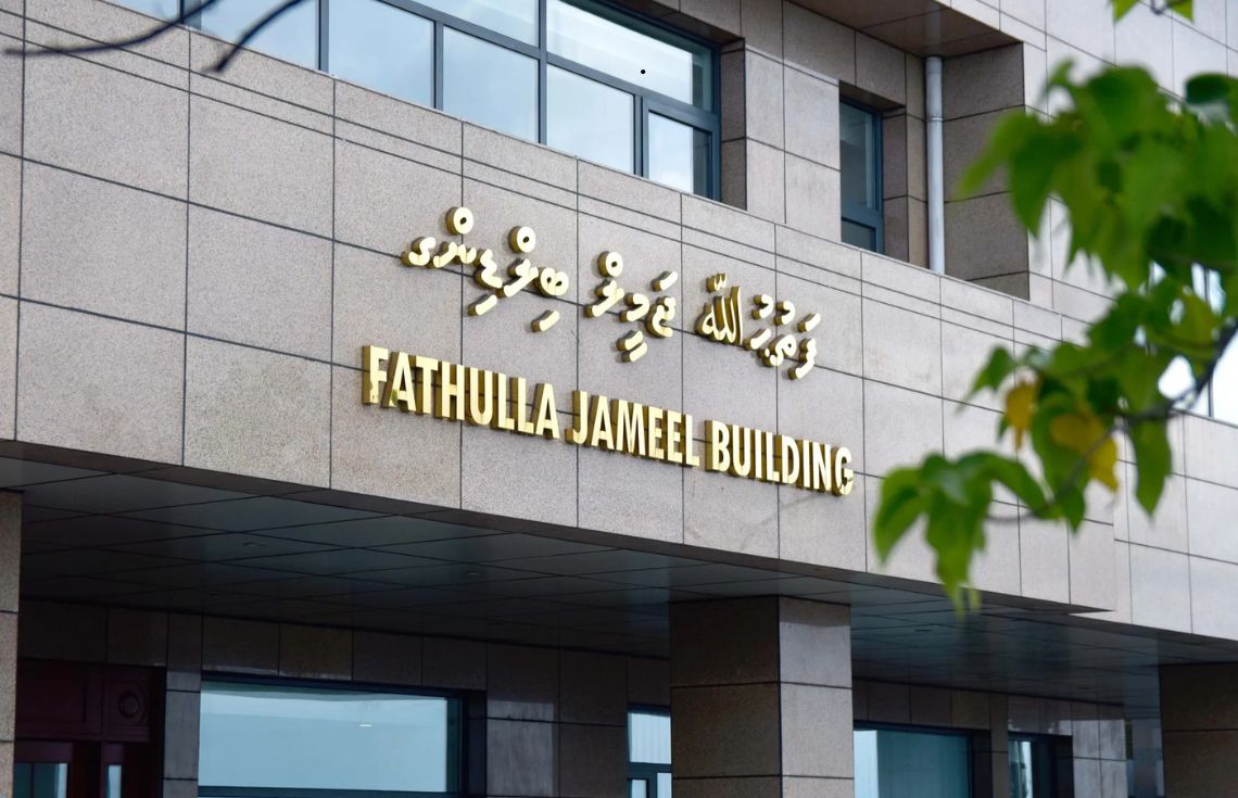 ޕީއެންސީއަށް ސޮއިނުކޮށްގެން ސަފީރަކު ވަކިކުރި ވާހަކަ ޚާރިޖިއްޔާއިން ދޮގުކޮށްފި
