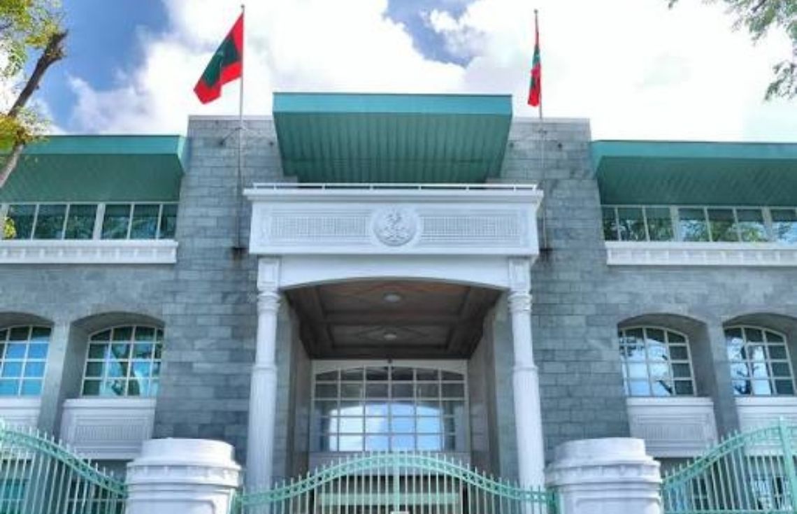 ރާއްޖޭގެ ސަރަޙައްދު ބެލެހެއްޓުމަކީ ޤާނޫނުއަސާސީން ދިވެހި ދައުލަތާ މަތިކޮށްފައިވާ ޒިންމާއެއް: ސަރުކާރު