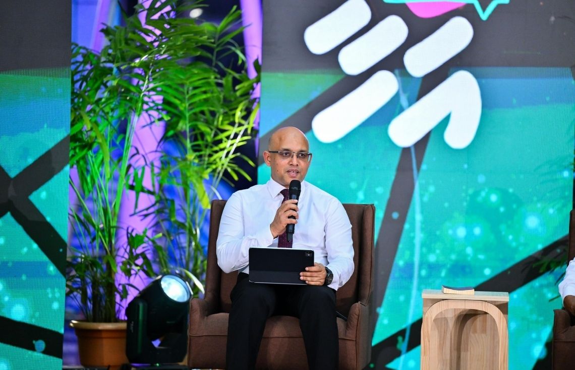 ރާއްޖޭގެ އެކި ކަންކޮޅުތަކުގައި 1200 އަށްވުރެ ގިނަ މަޝްރޫޢު ހިނގަމުންދޭ: މާލީ ވަޒީރު