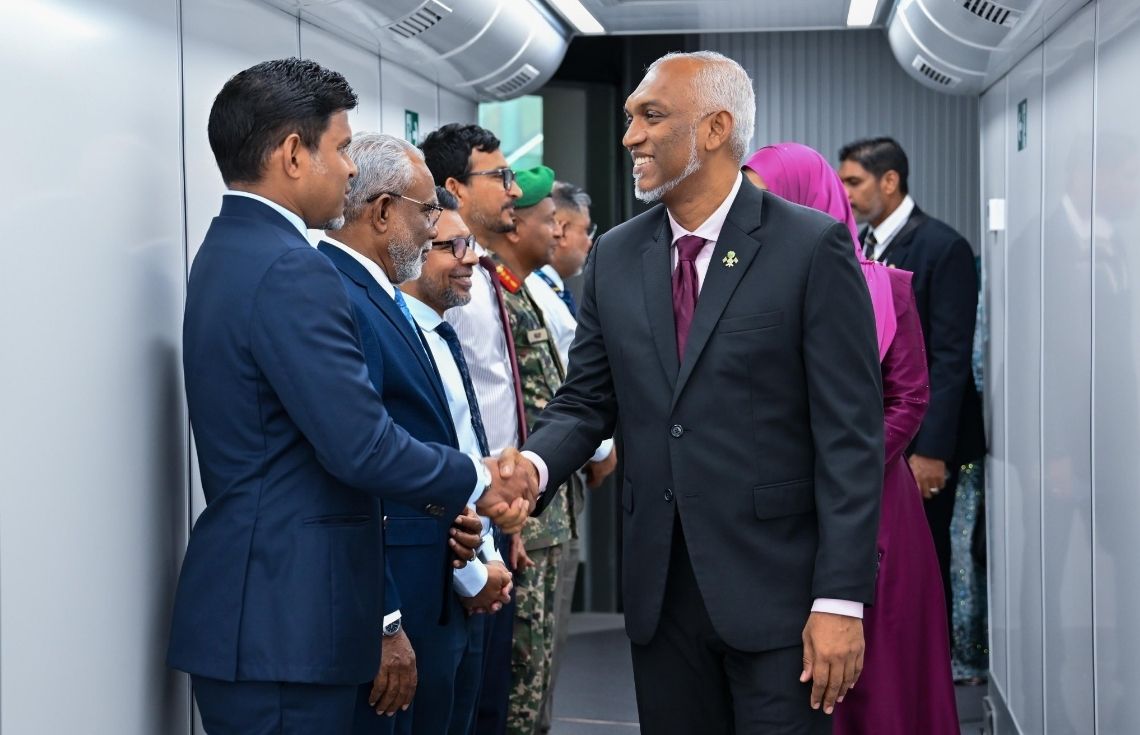 ރައީސުލްޖުމްހޫރިއްޔާ، ފުރަމާނަ ދަތުރުފުޅެއްގައި ޕާކިސްތާނަށް ފުރާވަޑައިގަންނަވައިފި