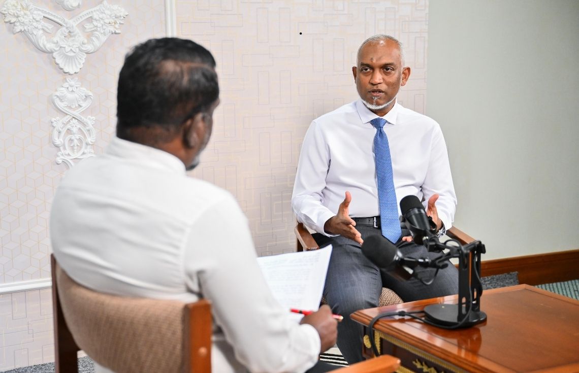 ރަސްމާލޭގައި ގިނައިން ދިރިއުޅޭނީ ދިވެހިންނާއި އަރަބިން: ރައީސް