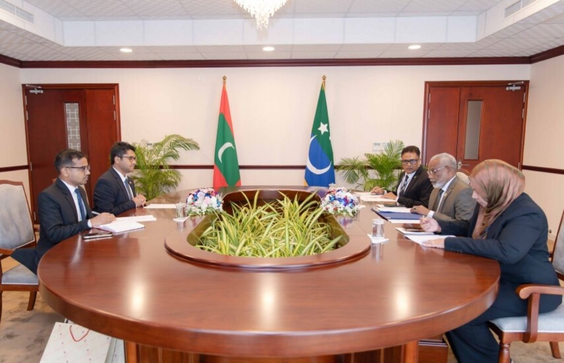 ބަންގްލަދޭޝް ސަފީރު މަޖިލީހުގެ ރައީސްގެ އަރިހަށް އިޙްތިރާމުގެ ޒިޔާރަތެއްކުރައްވައިފި